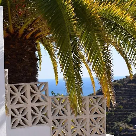 Apartment El Quinto Pino, Luxury Country With Pool And Parking Hansonholiday